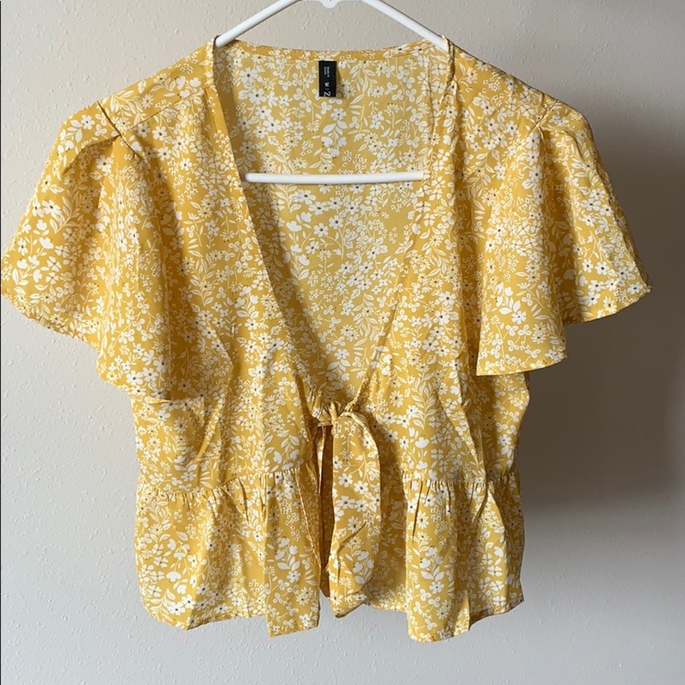 Tie front flowy tee shirt